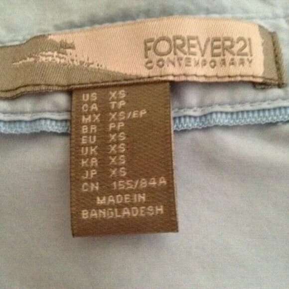 Forever 21 Womens Long Sleeve White or Blue Button Up Shirt Size XS - Picture 9 of 9